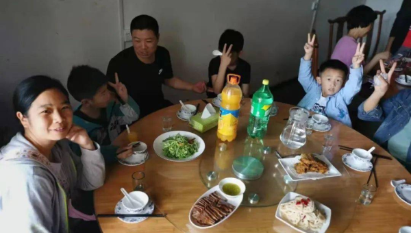 院子里建个木质亭子带滑梯风水好吗-主题美化网